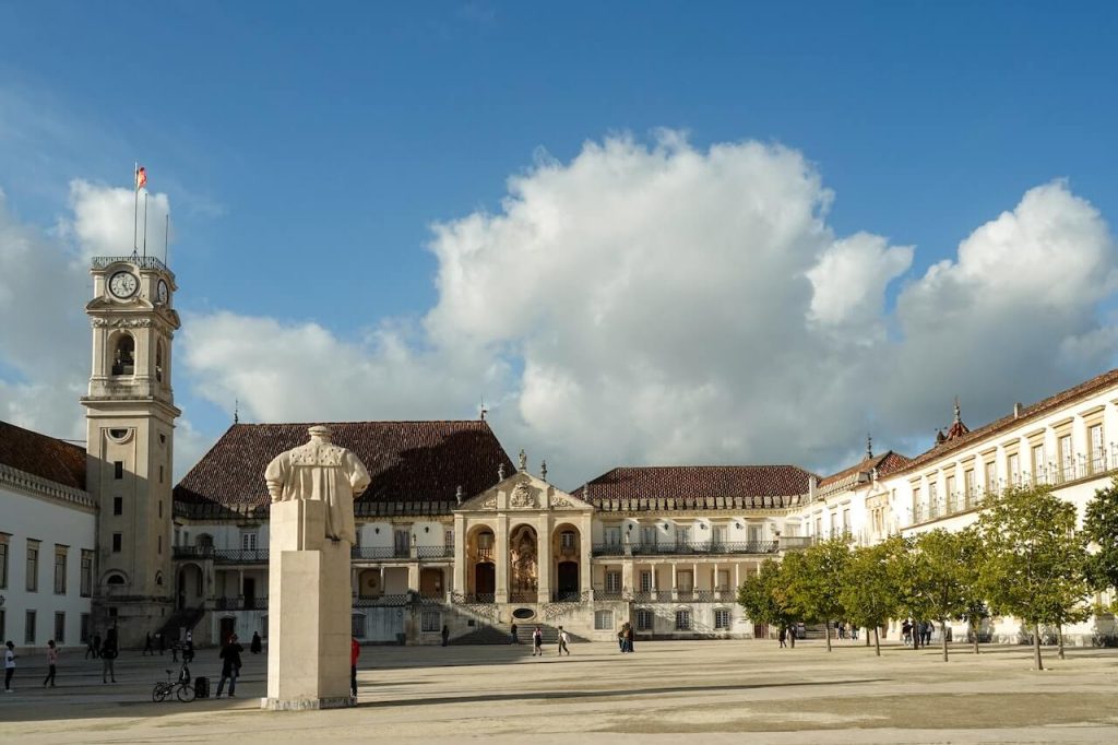 Coimbra Free Tours University 01 Carlos Machado(1)